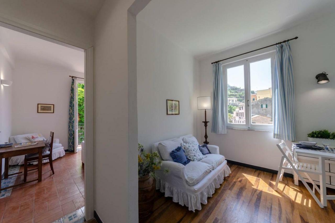 Joivy Lovely Apt For 2, With Terrace And Lovely View Appartement Vernazza Buitenkant foto